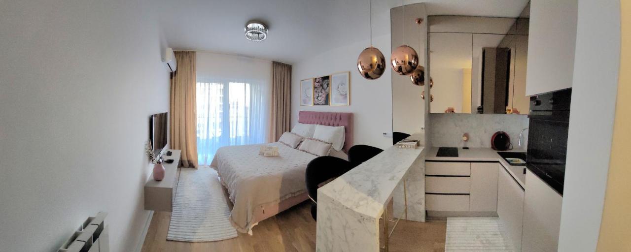 Studio Apartment Lora Lux SJJ Esterno foto