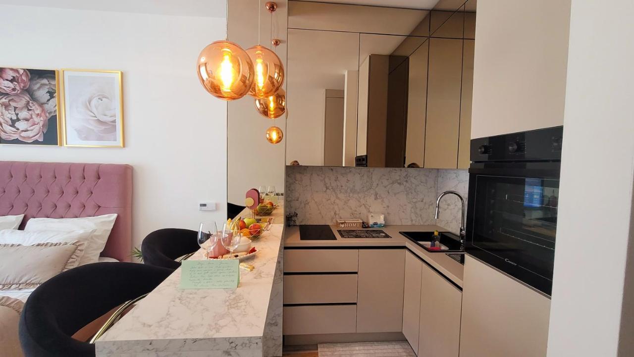 Studio Apartment Lora Lux SJJ Esterno foto
